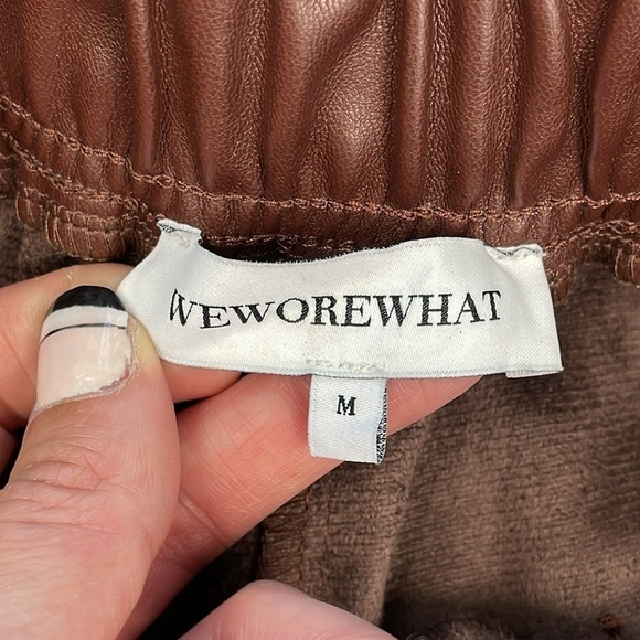 New WeWoreWhat Vegan Leather Jogger Pants Pull On Brown Sz M - Picture 7 of 13